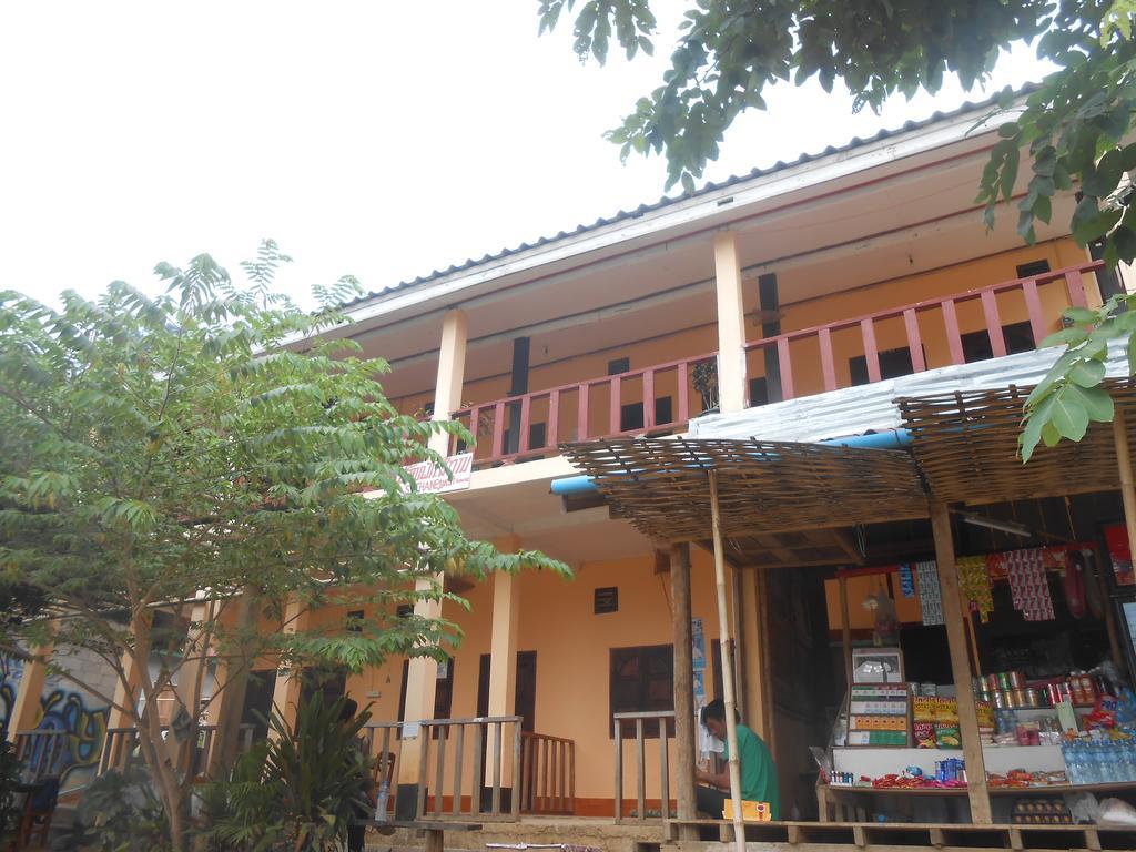Sythane Guesthouse Nongkhiaw Exterior foto
